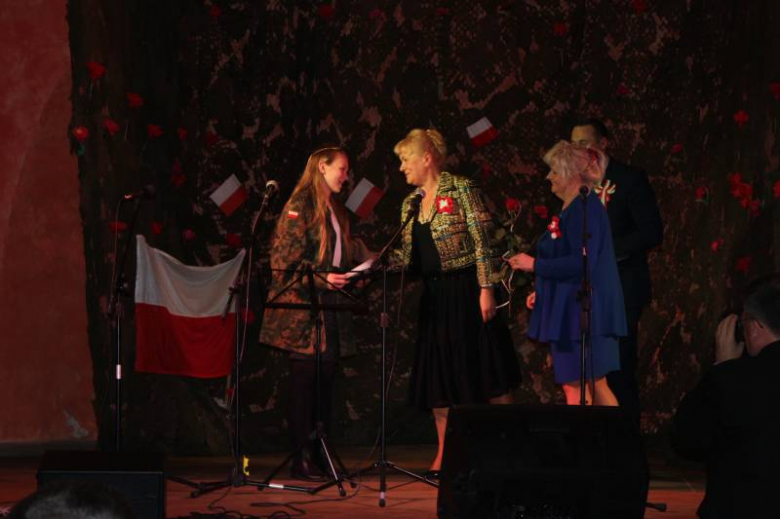 „Tu jest moje miejsce” - II Przegląd Piosenki Patriotycznej w Stoszowicach