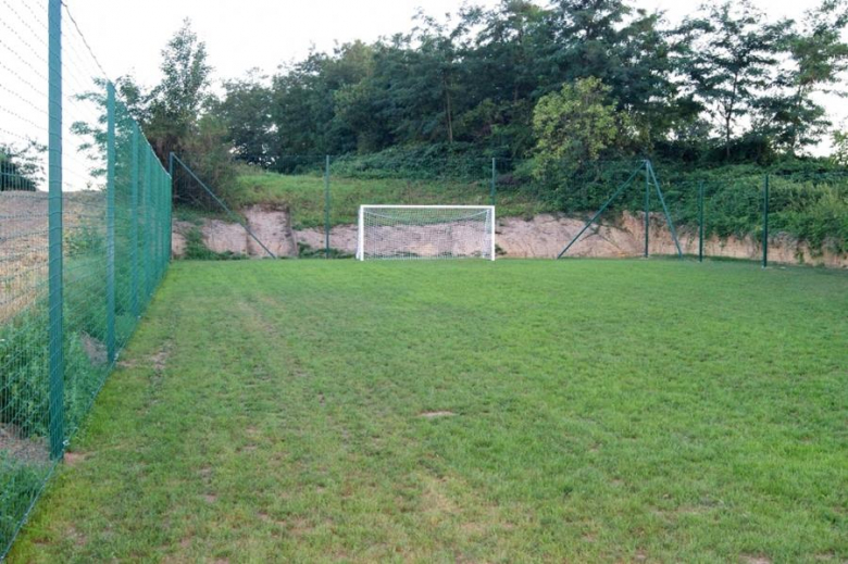 Zmodernizowano boisko sportowe w Sulisławicach