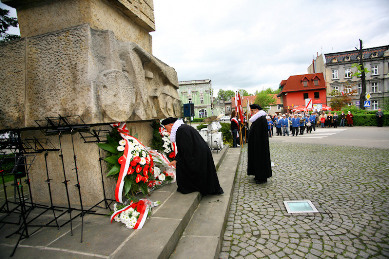Obchody 3 Maja w Ząbkowicach