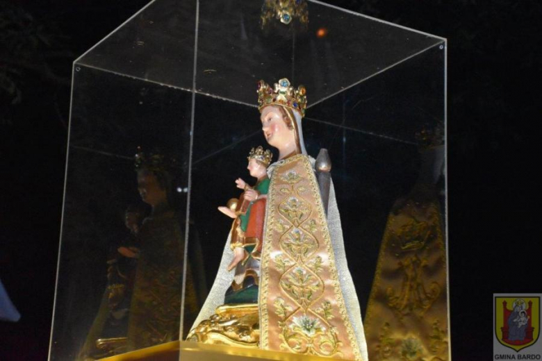 Coroczna pielgrzymka na Wzgórze Różańcowe w Bardzie