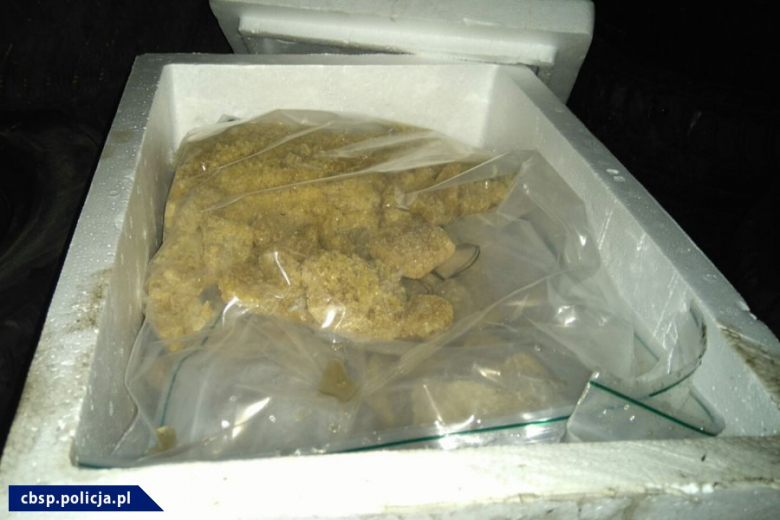 44 kg narkotyków zabezpieczyli policjanci. Były przemycane z Holandii do Polski