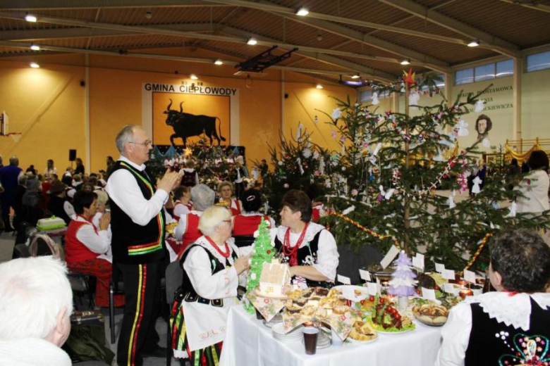 XI Przegląd Tradycji i Zwyczajów Bożonarodzeniowych „Przy wigilijnym stole” w Ciepłowodach