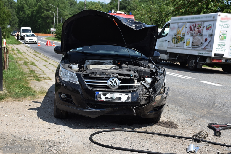 Zderzenie trzech pojazdów w Kamieńcu Ząbkowickim 