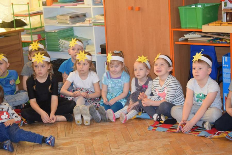 Dzieci z Przedszkola Publicznego nr 4 w Ząbkowicach Śląskich przywitały wiosnę