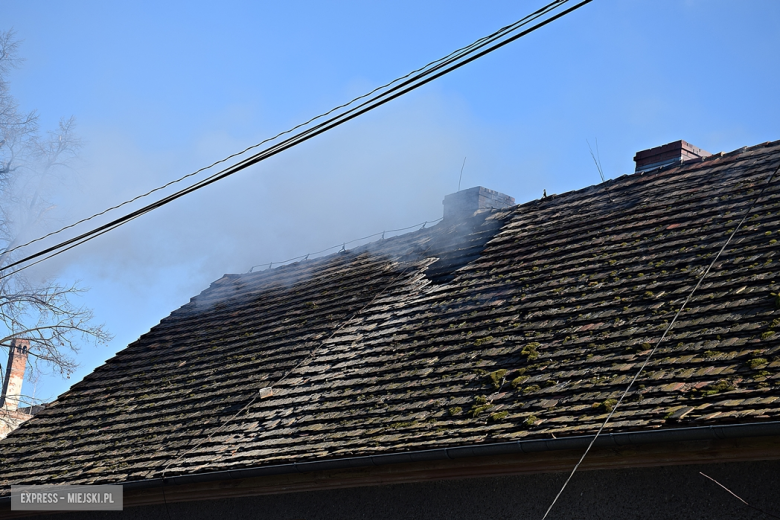 Pożar poddasza budynku jednorodzinnego w Stolcu