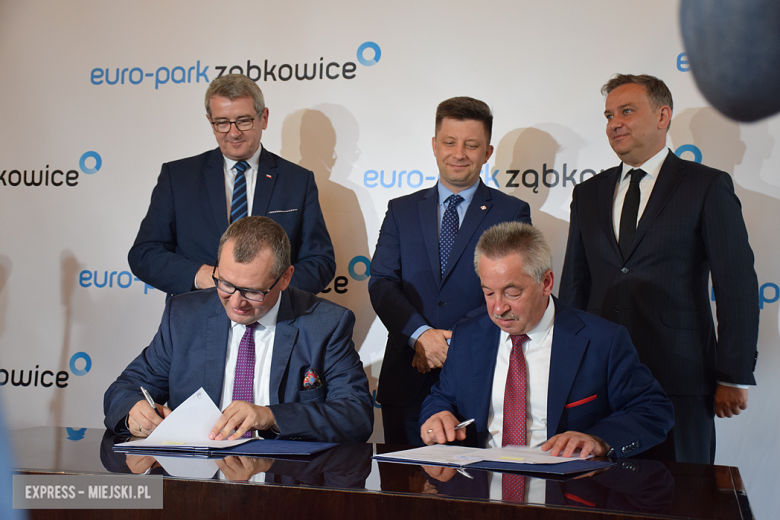 Umowa podpisana. ARP S.A. i KOWR tworzą park przemysłowy EURO-PARK Ząbkowice