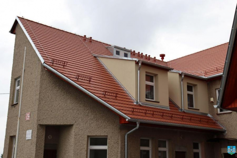 Nowy dach na świetlicy wiejskiej w Braszowicach