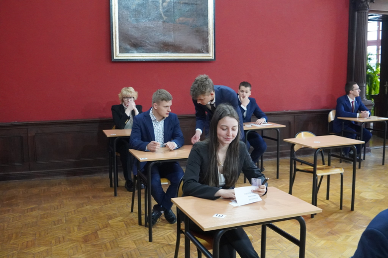 Matura 2022: Egzamin dojrzałości w Katolickim Liceum Ogólnokształcącym w Henrykowie