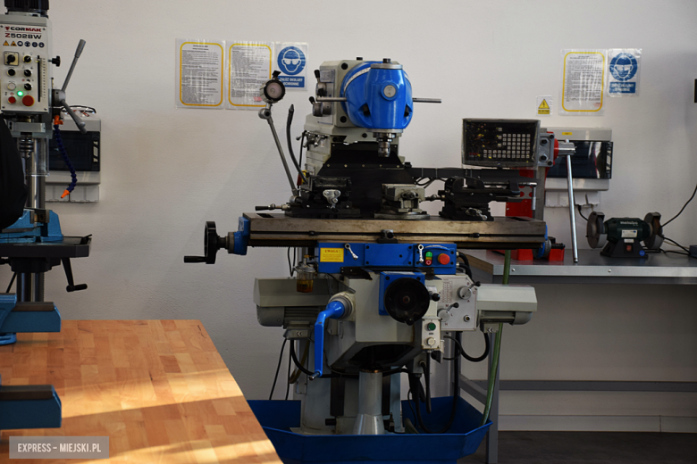 Nowa pracownia mechaniczna w Zespole Szkół Ponadpodstawowych w Ziębicach oficjalnie otwarta