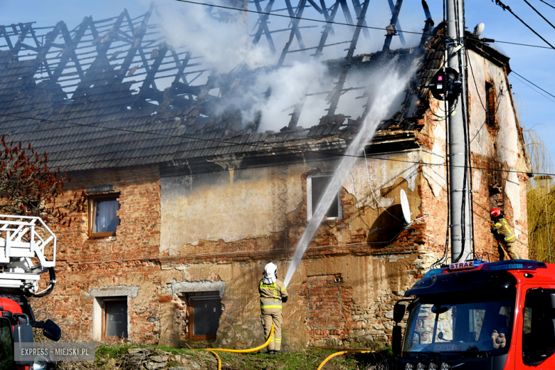 Pożar budynku mieszkalnego w Starym Henrykowie