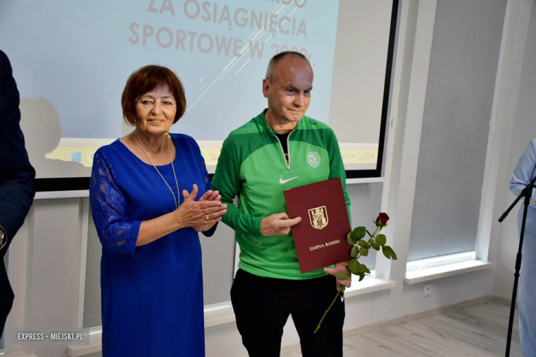 Rozdano nagrody Burmistrza Miasta i Gminy Bardo za osiągnięcia sportowe w 2022 roku