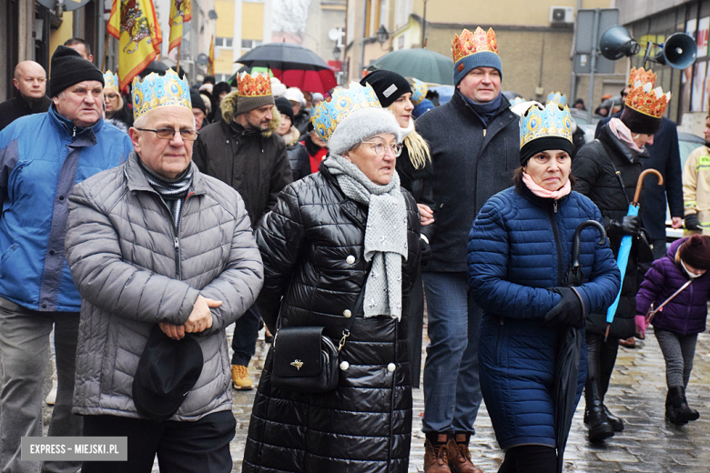 	Orszak Trzech Króli przeszedł ulicami Ząbkowic Śląskich [foto]