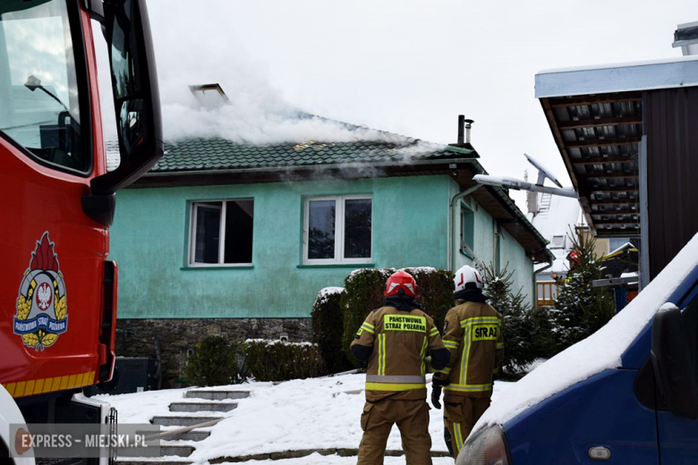 Pożar domu jednorodzinnego w Ziębicach