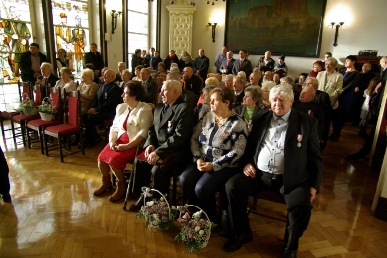  W uroczystości wzięło udział siedemnaście par świętujących swój jubileusz