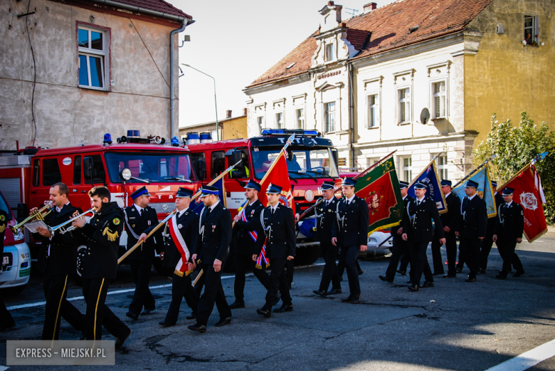 Przekazanie kluczyków do nowego wozu bojowego dla strażaków-ochotników z Kamieńca Ząbkowickiego I