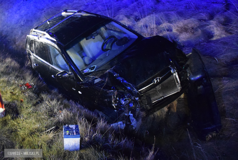 Hyundai wypadł z drogi na małej obwodnicy Ząbkowic Śląskich