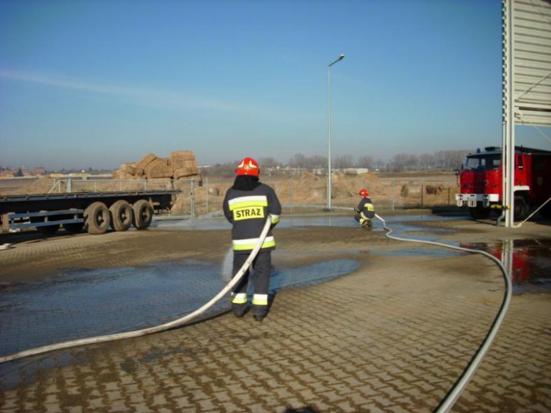 Ćwiczenia strażaków na obiekcie Biomasa Energetyczna Południe
