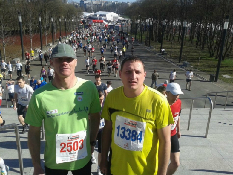 Strażacy na warszawskim maratonie