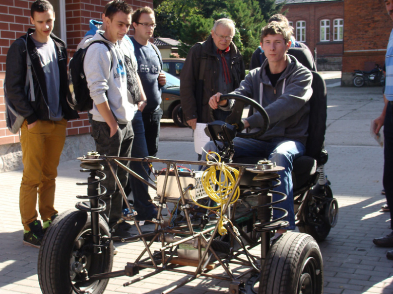Pojazd Solarix zaprojektowany przez uczniów z Ziębic