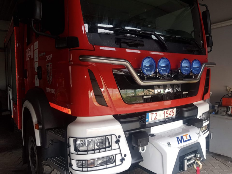 Strażacy-ochotnicy ze Złotego Stoku mają nowy wóz ratowniczo-gaśniczy