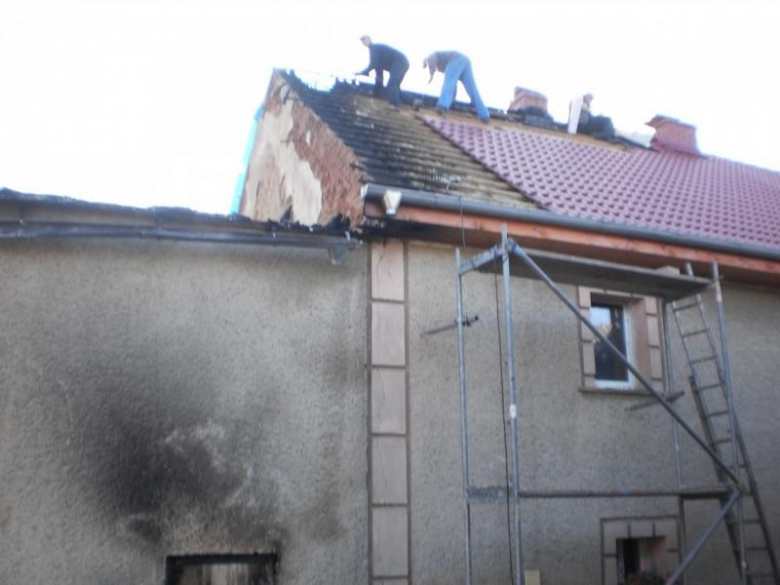 Skutki pożaru w Dzbanowie