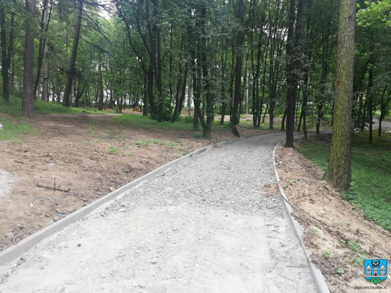 Trwają prace związane z rewitalizacją i przebudową części parku miejskiego w Ząbkowicach Śląskich