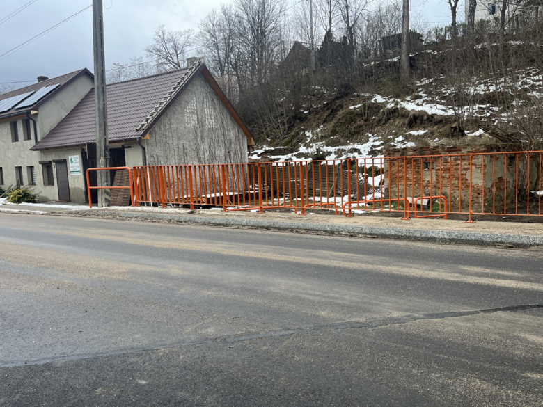 Zakończono przebudowę mostu w Laskach