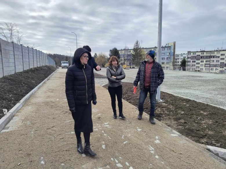 Piątkowa wizyta na placu budowy ulicy Różanej w Ziębicach