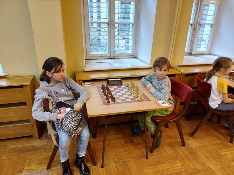 Sukcesy młodych szachistów ze Złotego Stoku