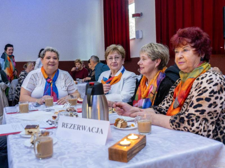 Gminny Dzień Seniora w Ciepłowodach – święto radości, muzyki i wspólnoty