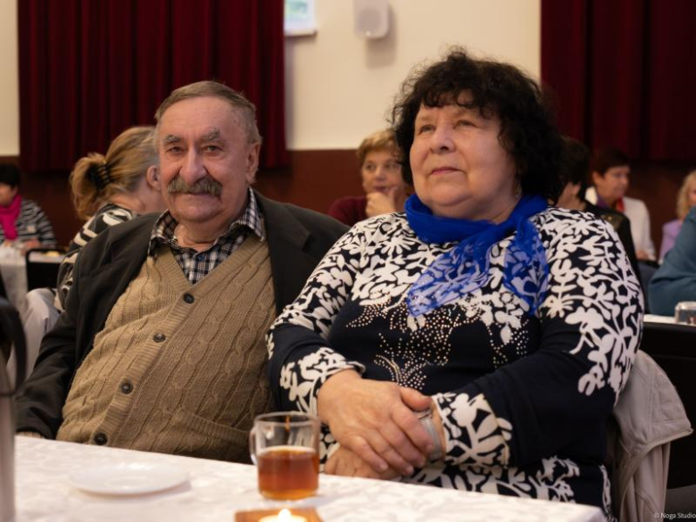 Gminny Dzień Seniora w Ciepłowodach – święto radości, muzyki i wspólnoty