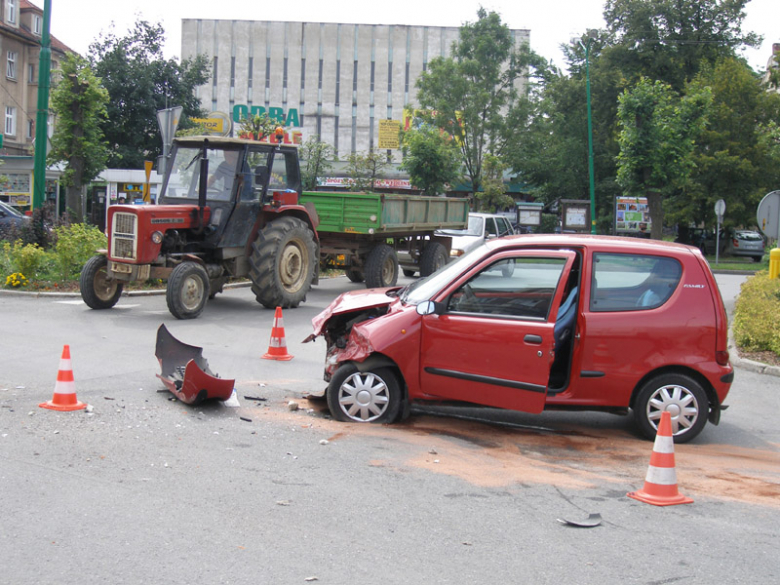 Wypadek w centrum Ząbkowic Śląskich