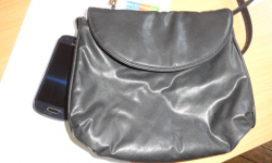 Zabrała torebkę pozostawioną na ławce. Trafiła do aresztu