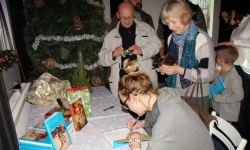 „Twarze Tajfunu. O poszukiwaniu szczęścia na Filipinach”. Małgorzata Szumska zaprezentowała książkę