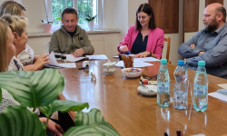 Termomodernizacja świetlicy w Laskach. Gmina podpisała umowę z wykonawcą