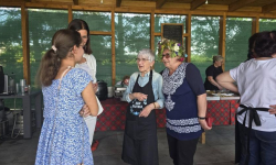 „Spotkanie po latach” w Błotnicy – udane popołudnie pełne rodzinnej atmosfery