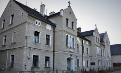 Co dalej z dawnym szpitalem w Kamieńcu Ząbkowickim? Burmistrz rozmawiał z właścicielem obiektu