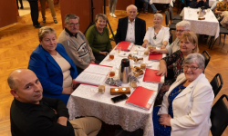 Gminny Dzień Seniora w Ciepłowodach – święto radości, muzyki i wspólnoty