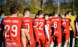 Wstydliwa porażka Orła, przełamanie Skałek i ważna wygrana Zamku. Zmiana lidera w A-klasie