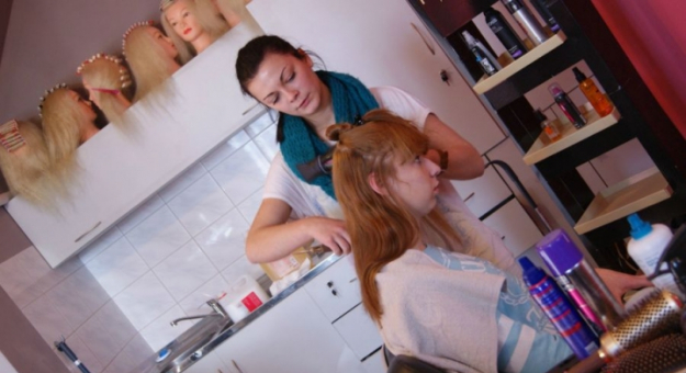 Pracownia fryzjerska dla uczniów z ZSP Ziębice została udostępniona na początku lutego