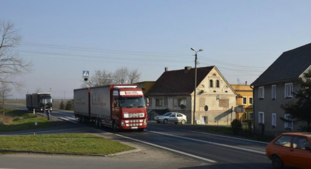 Skrzyżowanie „krajowej ósemki" z drogą powiatową nr 3158 w Braszowicach 