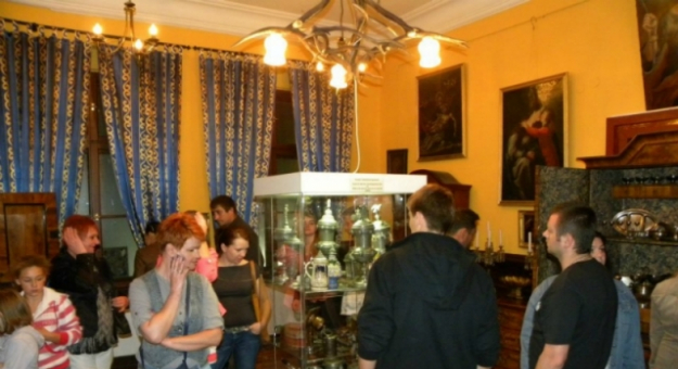 W poprzednich latach podczas Nocy Muzeów ziębickie muzeum gospodarstwa domowego odwiedzało po kilkaset osób