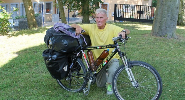 Janusz Strzelecki-River siedemnasty rok z rzędu przemierza świat na rowerze