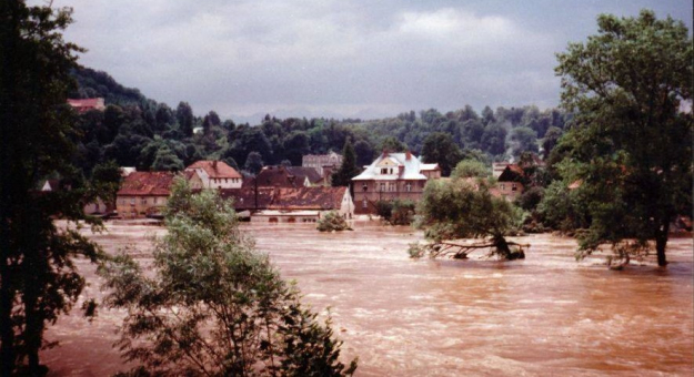 Bardo podczas powodzi w 1997 roku