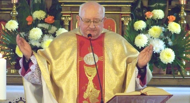 Ksiądz Marian Mądry dotychczasowy proboszcz w parafii św. Anny w Ząbkowicach Śląskich odchodzi na emeryturę