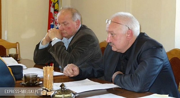 Stanisław Gołębiowski (z prawej) będzie ponownie ubiegał się o fotel burmistrza Złotego Stoku