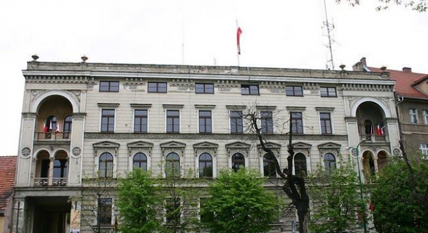 Od nowego roku Urząd Miejski w Ząbkowicach Śląskich będzie dłużej czynny w poniedziałki
