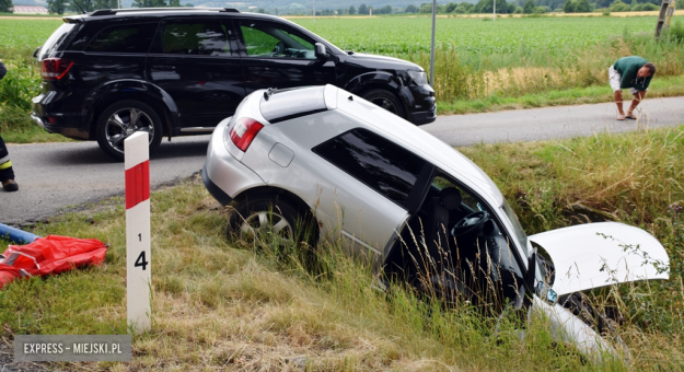 Zderzenie dwóch samochodów na trasie Złoty Stok - Kamieniec Ząbkowicki 