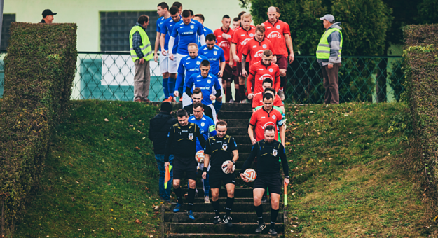 Inauguracja rozgrywek rundy wiosennej, których organizatorem jest Dolnośląski Związek Piłki Nożnej, ze względu na coraz większą liczbę zakażeń koronawirusem zostały przełożone, wstępnie na 28-29 marca