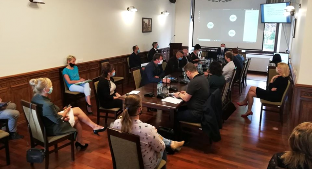 Sesje Rady Miejskiej w Ząbkowicach Śląskich odbywają się zgodnie z obowiązującymi obostrzeniami